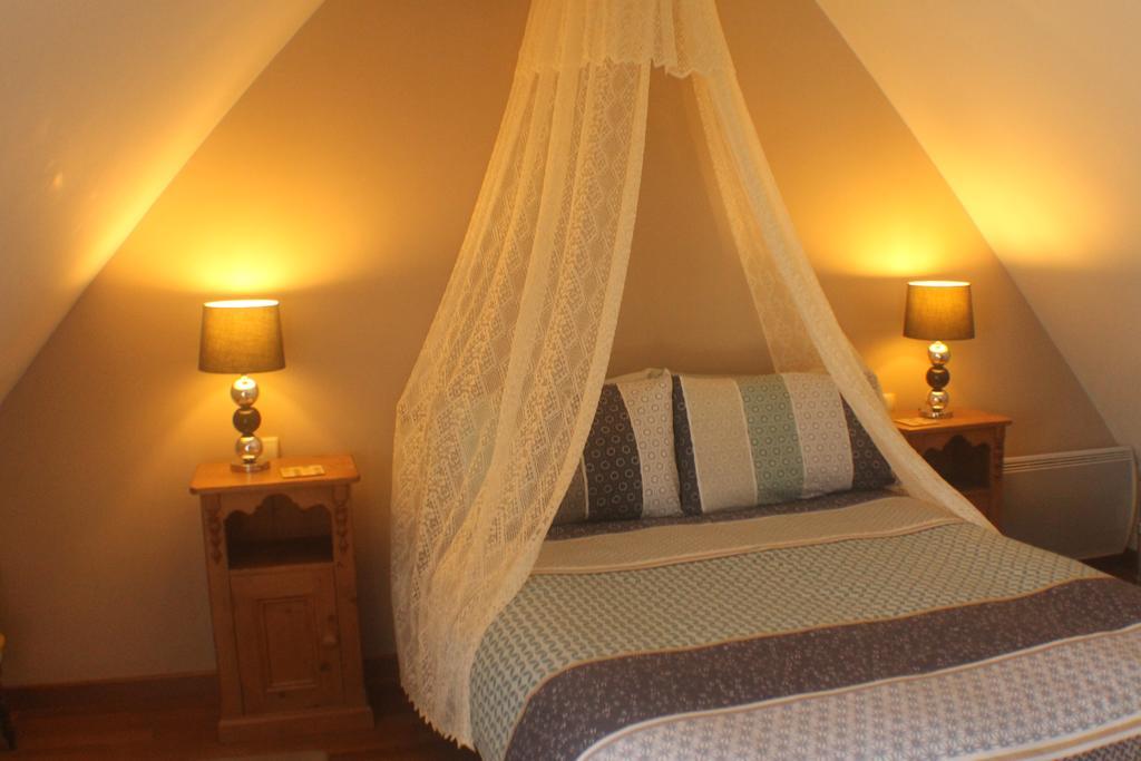 Romantic Holiday home Vire (Calvados)